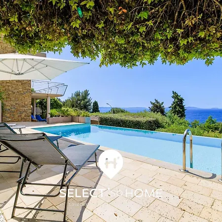Select'sohome - T2 Vue Avec Piscine Privée Et Services Inclus - Cielo Le Lavandou
